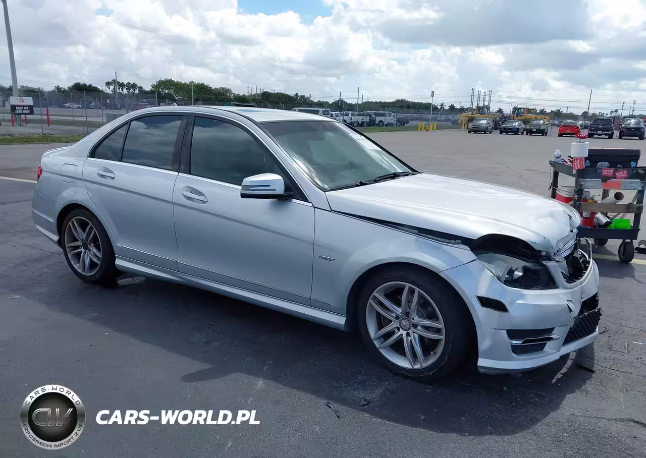 2012 Mercedes-Benz C 250 Sport