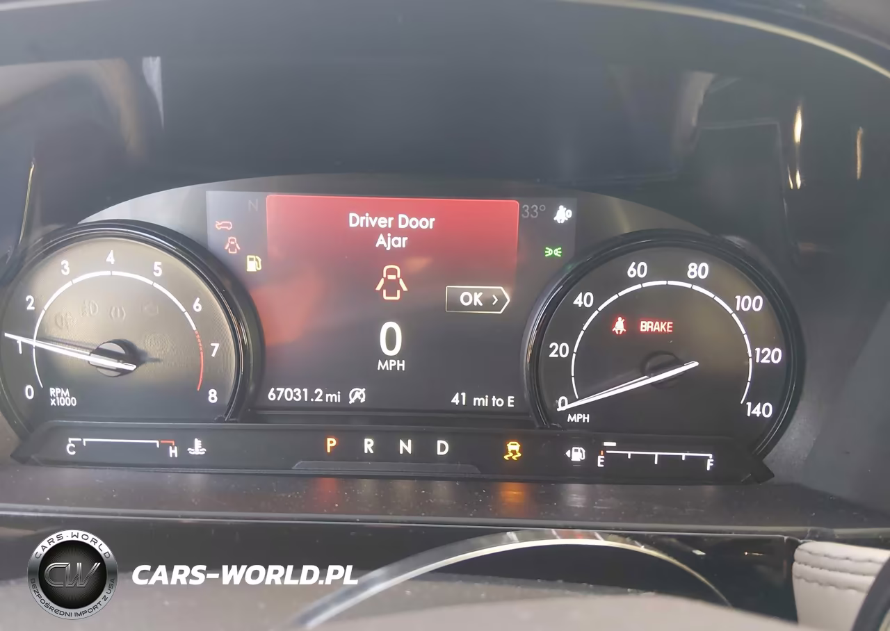 2020 Lincoln Corsair Standard VIN:5LMCJ1C95LUL24299 - 15