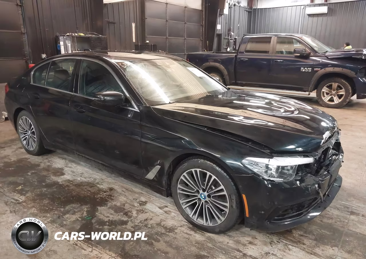 2019 BMW 530E xDrive Iperformance