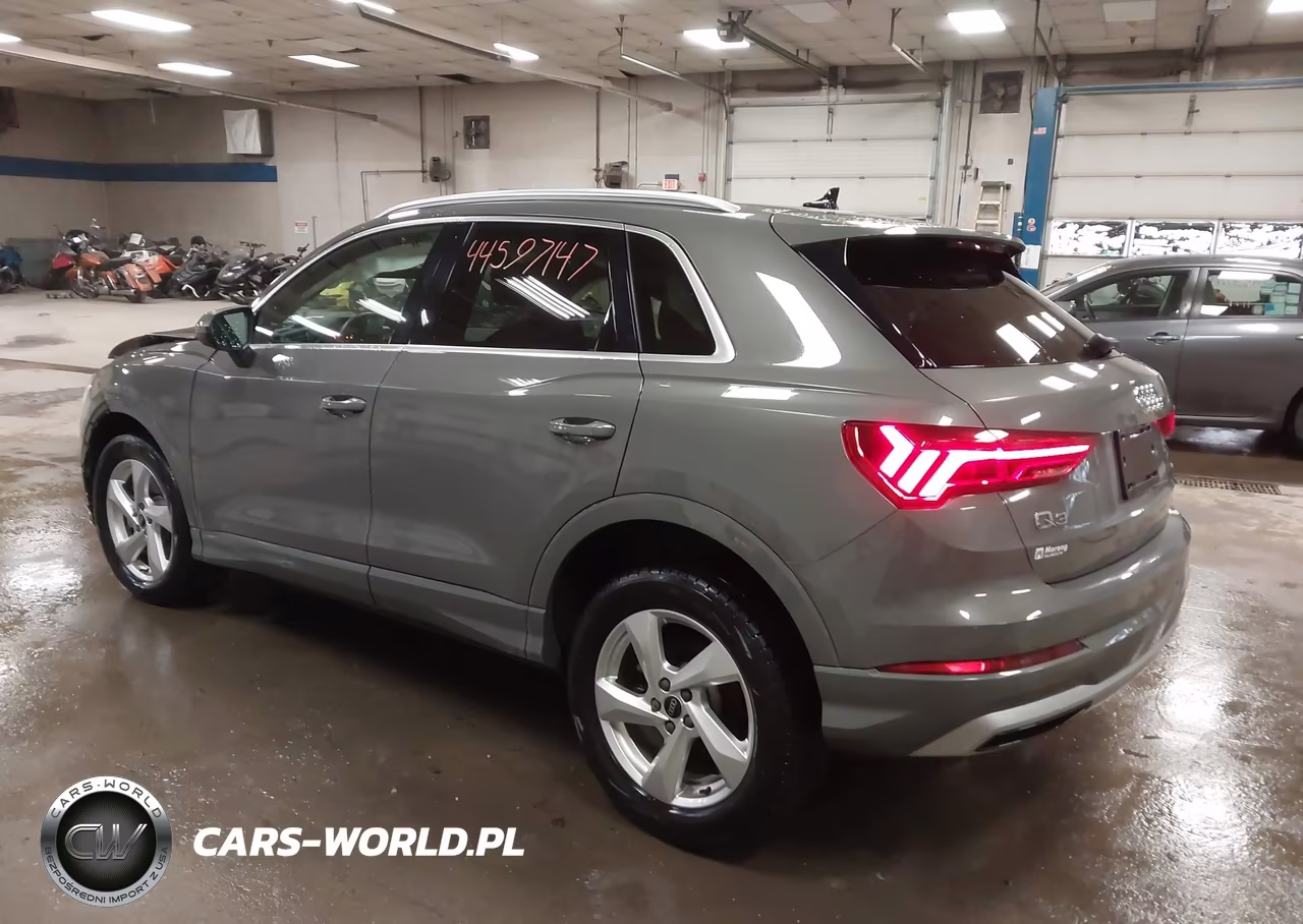 2021 Audi Q3 Premium 40 Tfsi Quattro Tiptronic VIN:WA1AUCF37M1104300 - 3