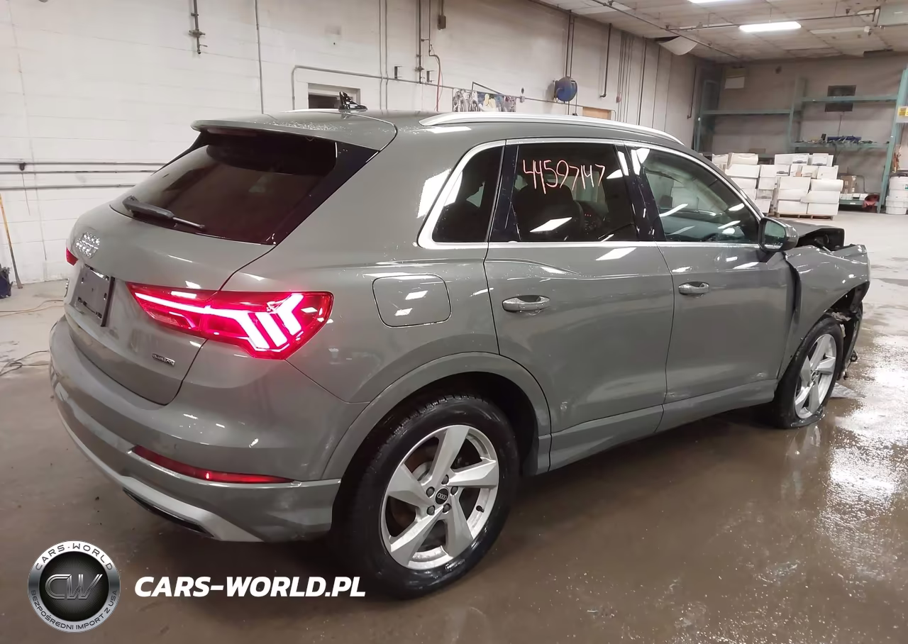 2021 Audi Q3 Premium 40 Tfsi Quattro Tiptronic VIN:WA1AUCF37M1104300 - 4