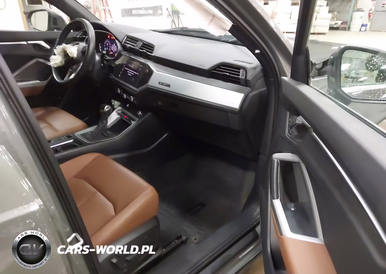 2021 Audi Q3 Premium 40 Tfsi Quattro Tiptronic VIN:WA1AUCF37M1104300 - 5