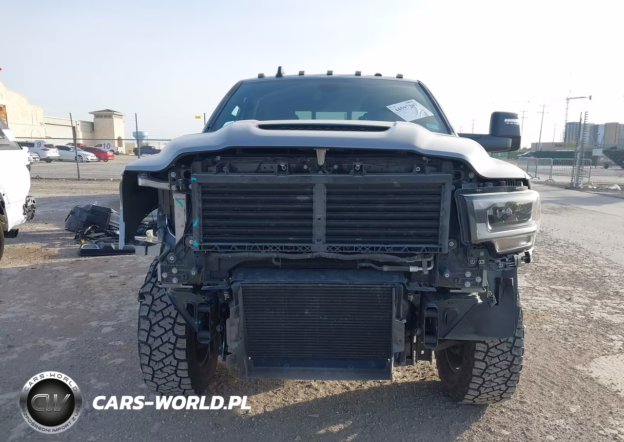 2024 Ram 2500 Laramie 4X4 6'4 Box VIN:3C6UR5FLXRG306547 - 13
