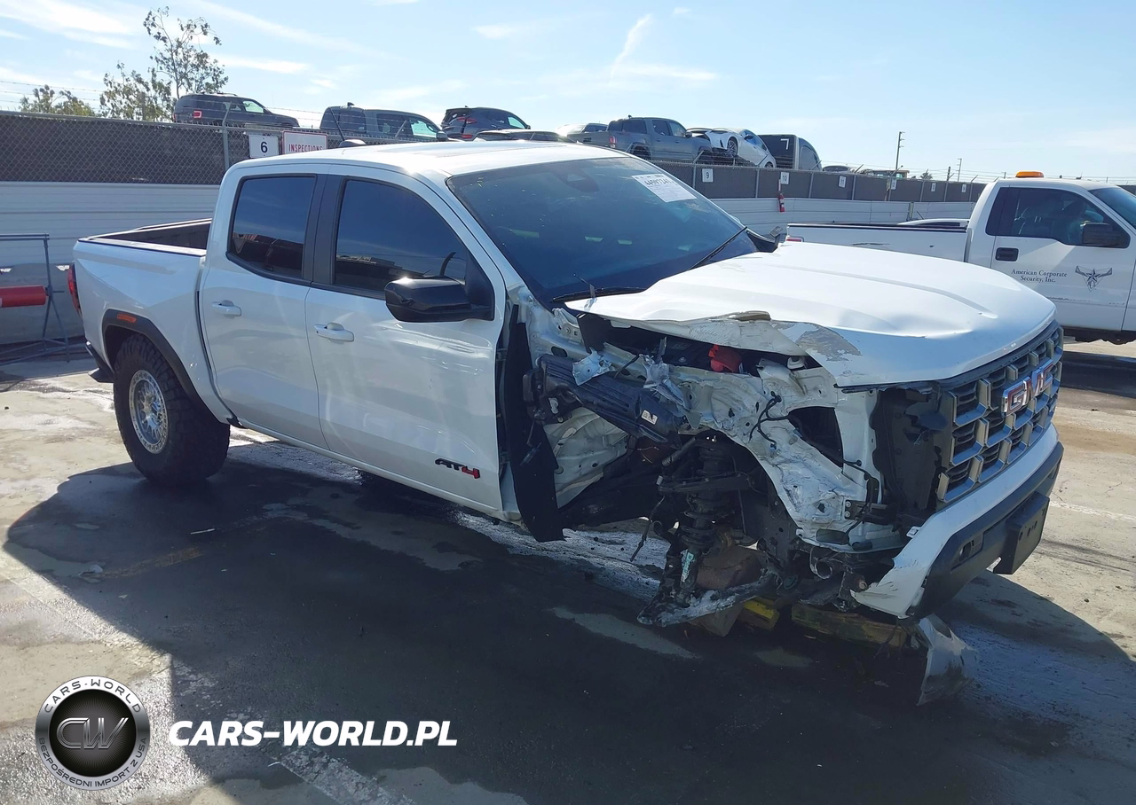 2024 GMC Canyon 4Wd At4