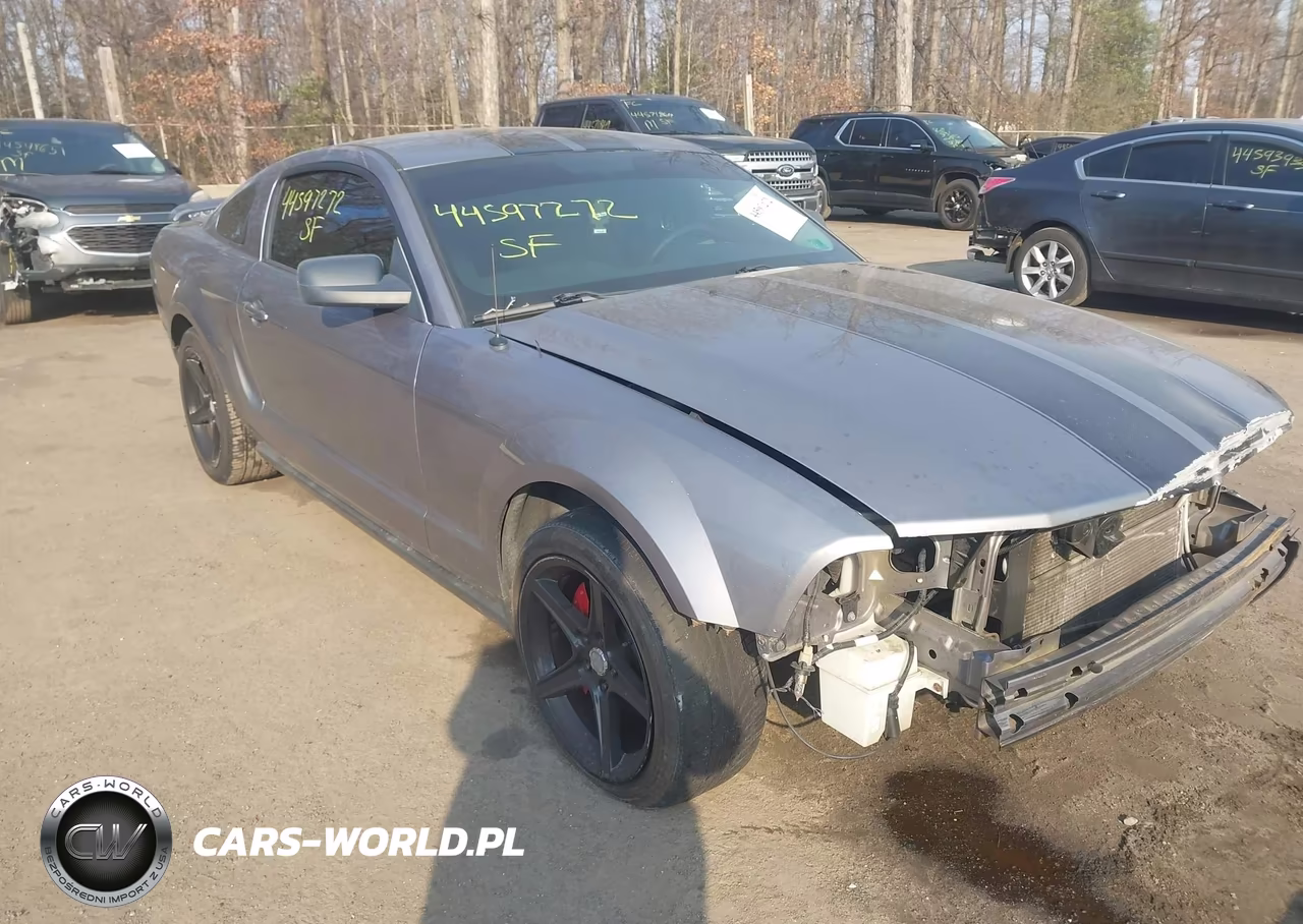 2006 Ford Mustang V6