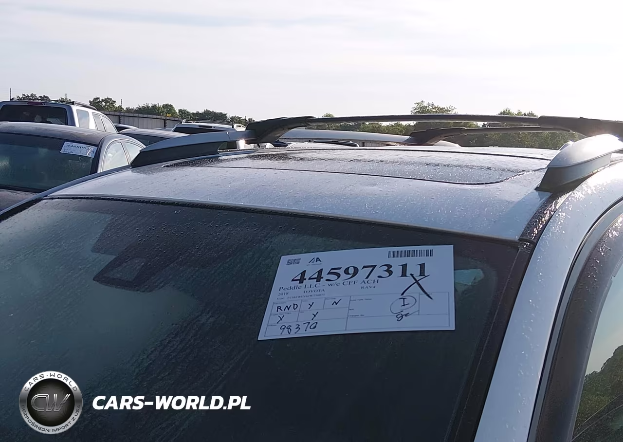 2018 Toyota Rav4 Xle VIN:2T3RFREV6JW730071 - 6