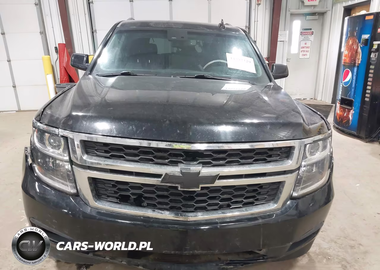 2019 Chevrolet Tahoe Lt VIN:1GNSKBKC7KR388744 - 12