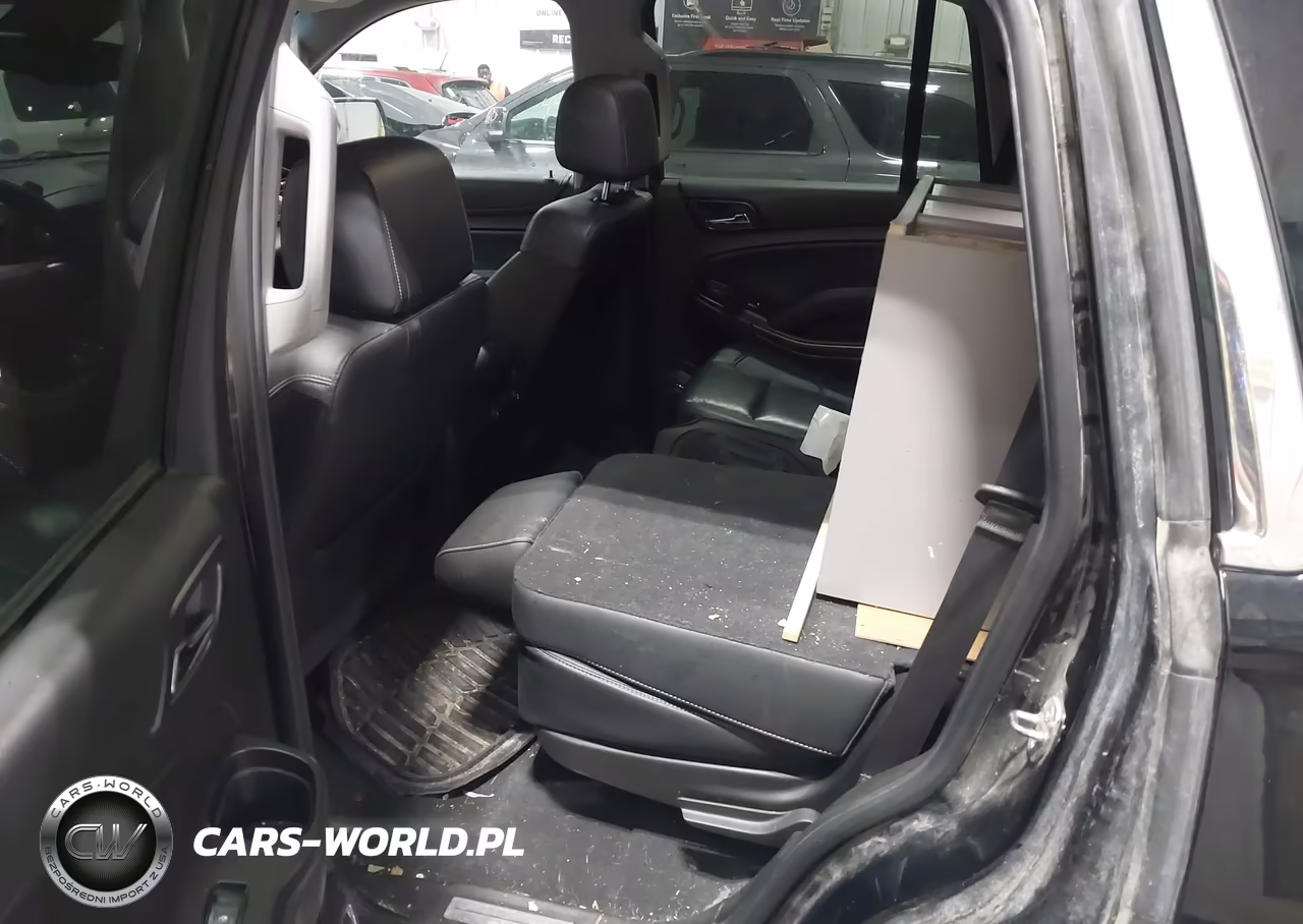 2019 Chevrolet Tahoe Lt VIN:1GNSKBKC7KR388744 - 8