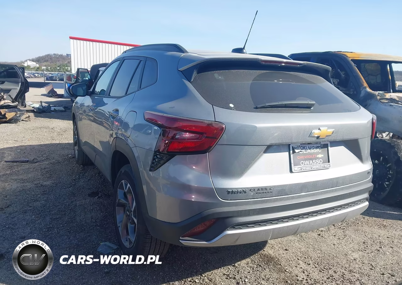 2025 Chevrolet Trax Fwd Lt VIN:KL77LHEP8SC234508 - 3