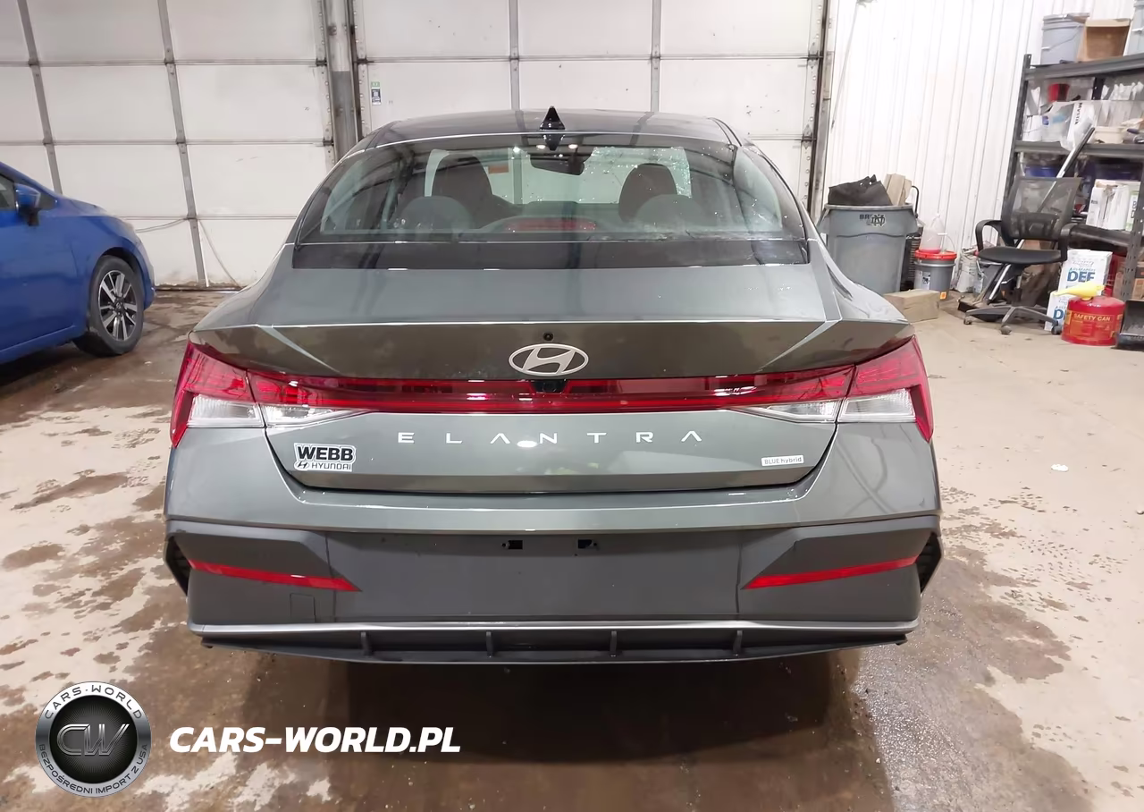 2025 Hyundai Elantra Hybrid Blue VIN:KMHLM4DJ8SU153650 - 16