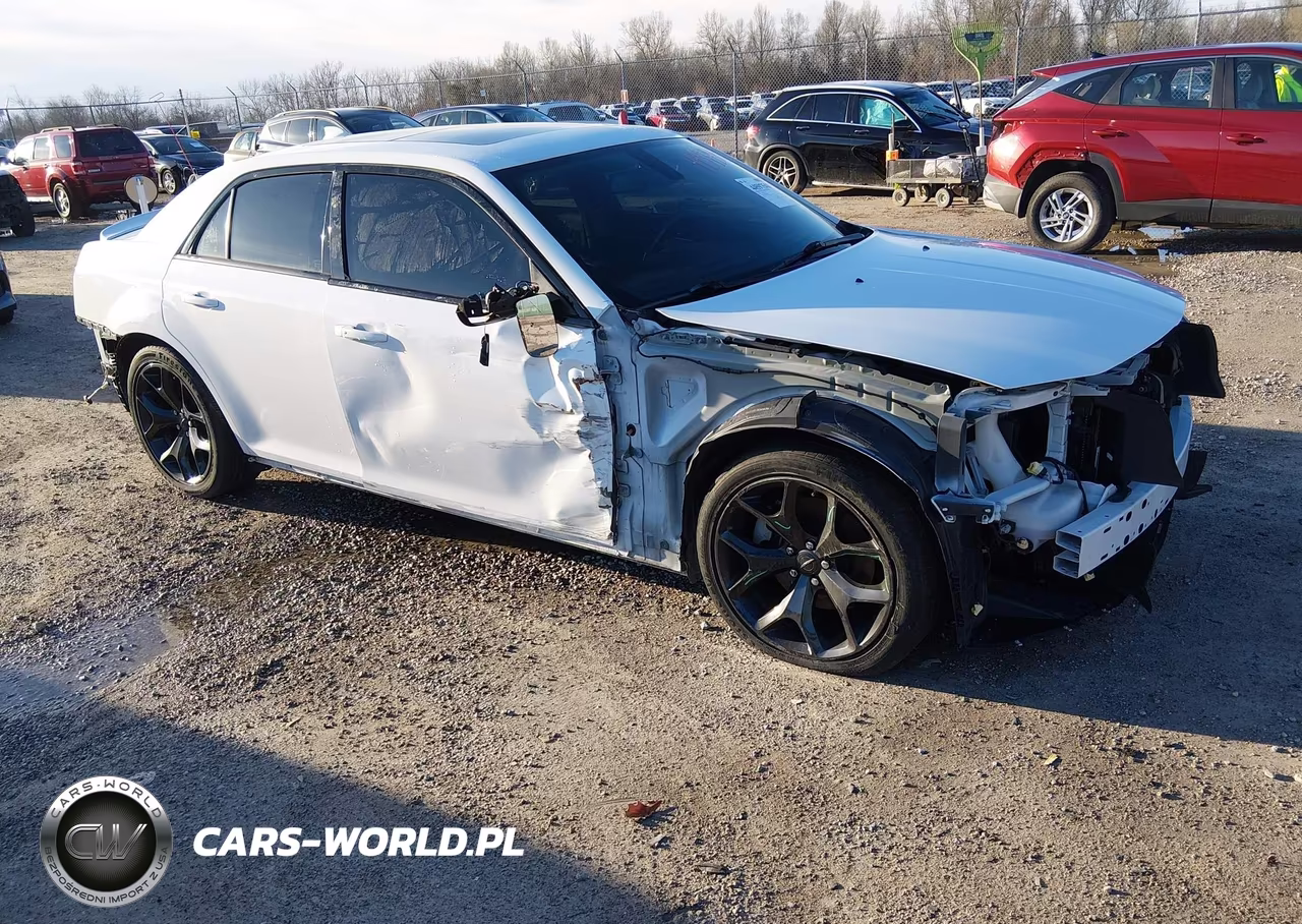 2022 Chrysler 300 S – zdjęcie 1 z 17