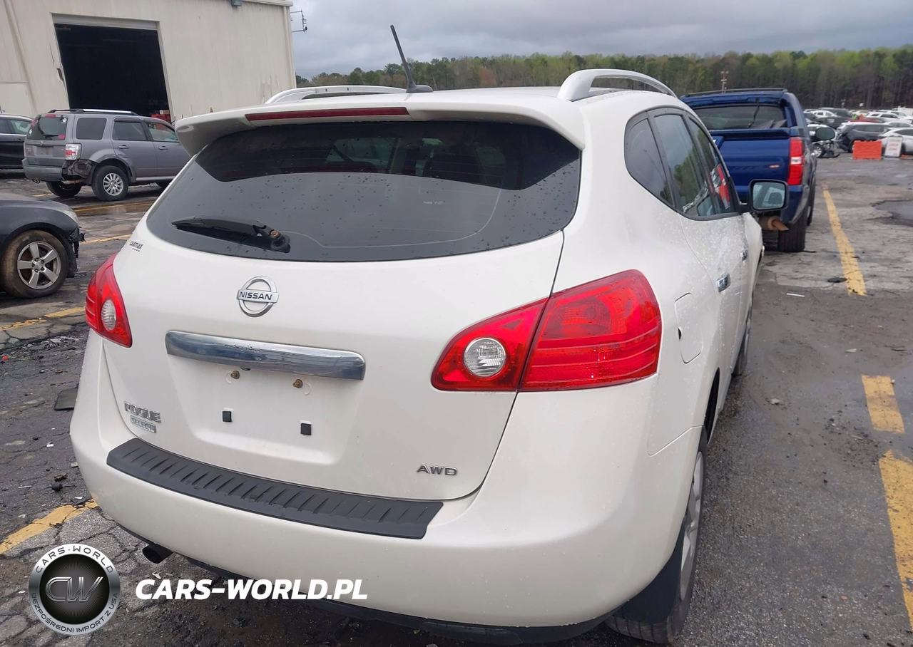 2014 Nissan Rogue Select S VIN:JN8AS5MV4EW713137 - 4
