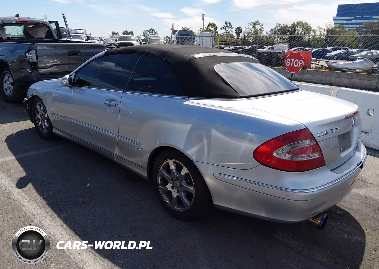 2004 Mercedes-Benz Clk 320 VIN:WDBTK65G14T013939 - 3