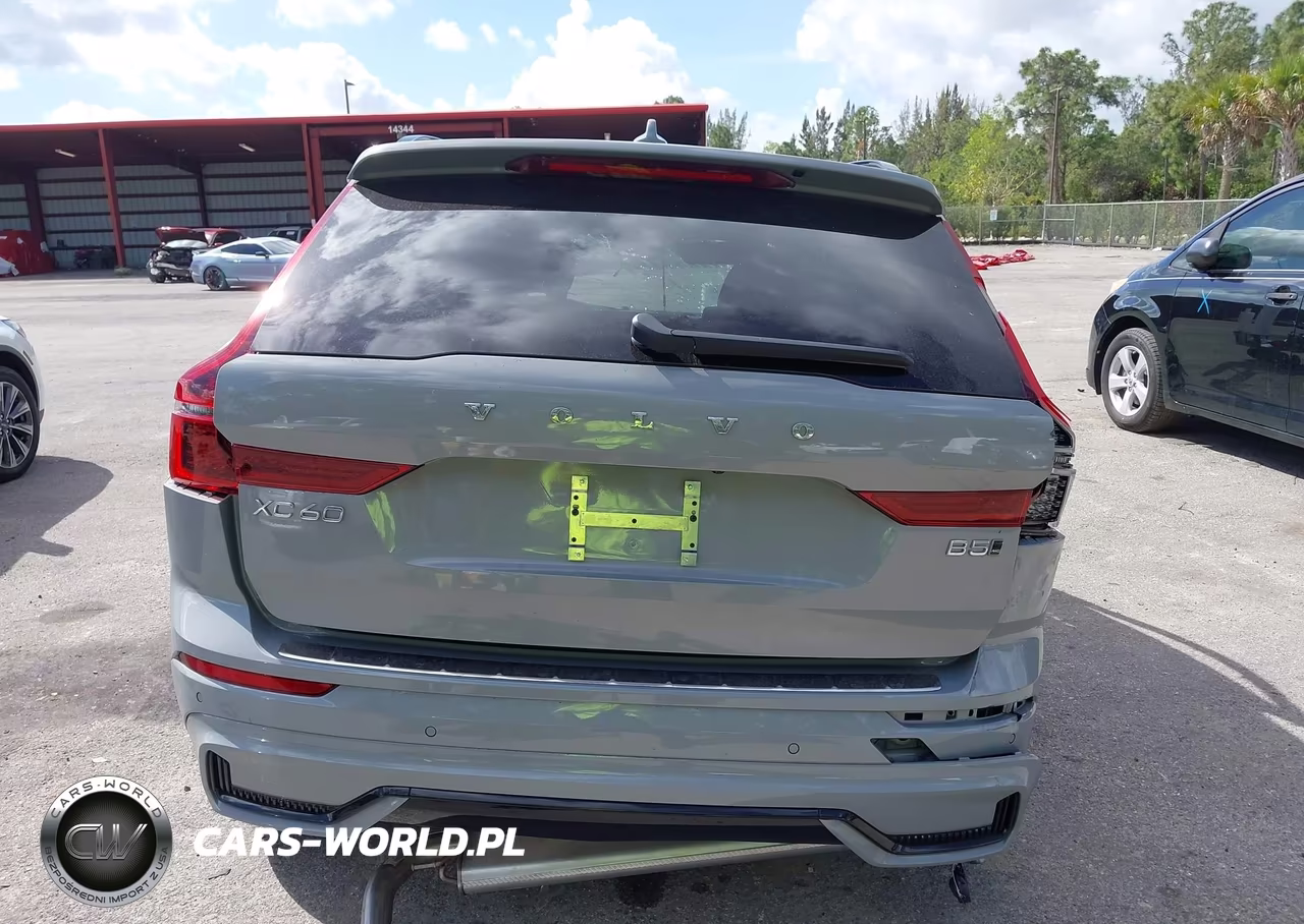2026 Volvo Xc60 B5 Core VIN:YV4M12RJ3T1329597 - 16
