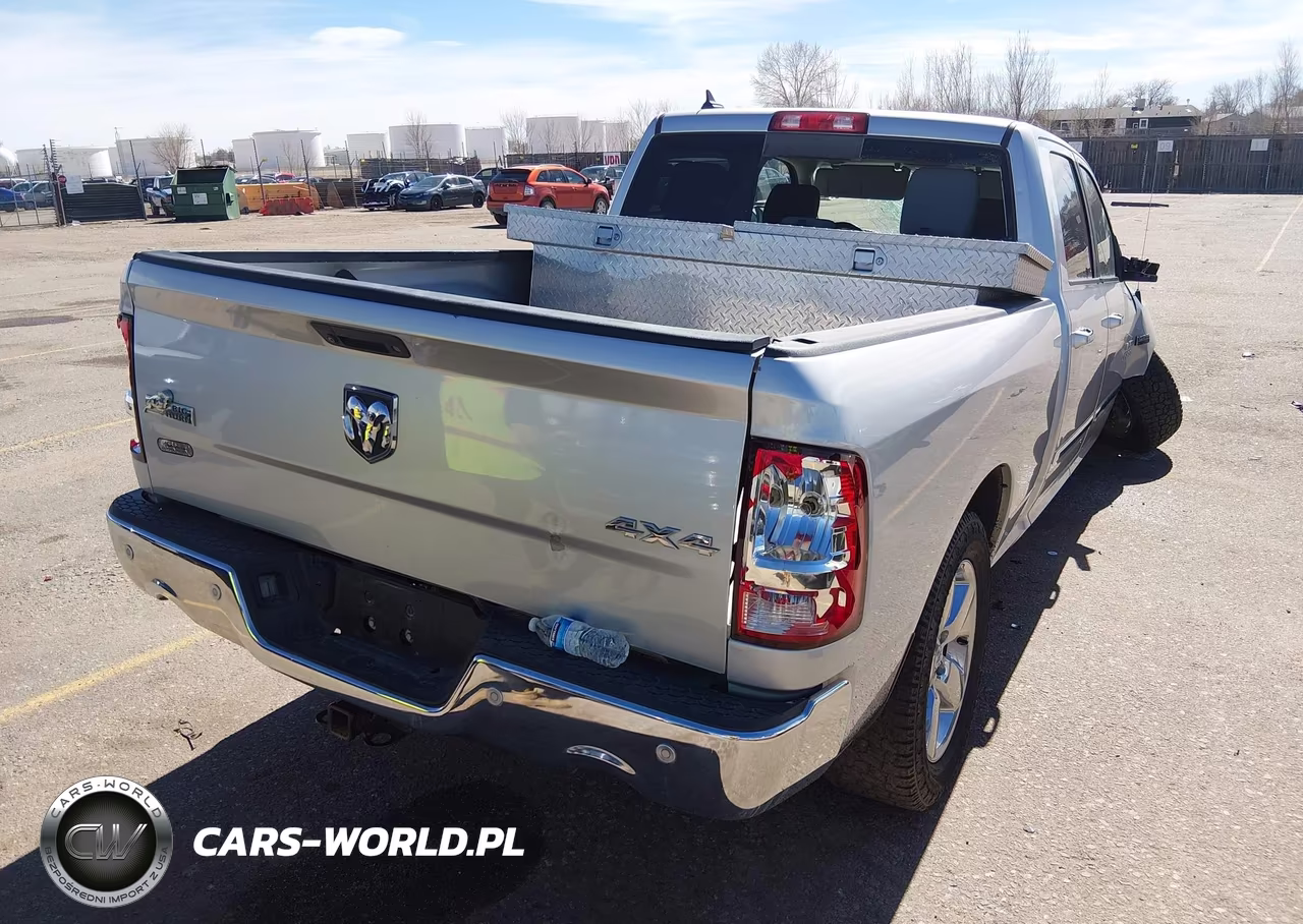 2017 Ram 1500 Big Horn 4X4 6'4 Box VIN:1C6RR7TTXHS530530 - 4