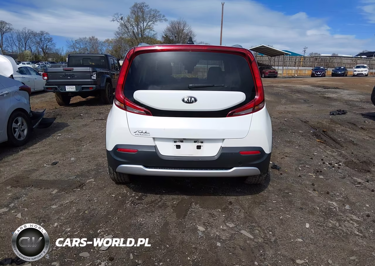 2020 Kia Soul X-Line VIN:KNDJ23AU7L7007315 - 17