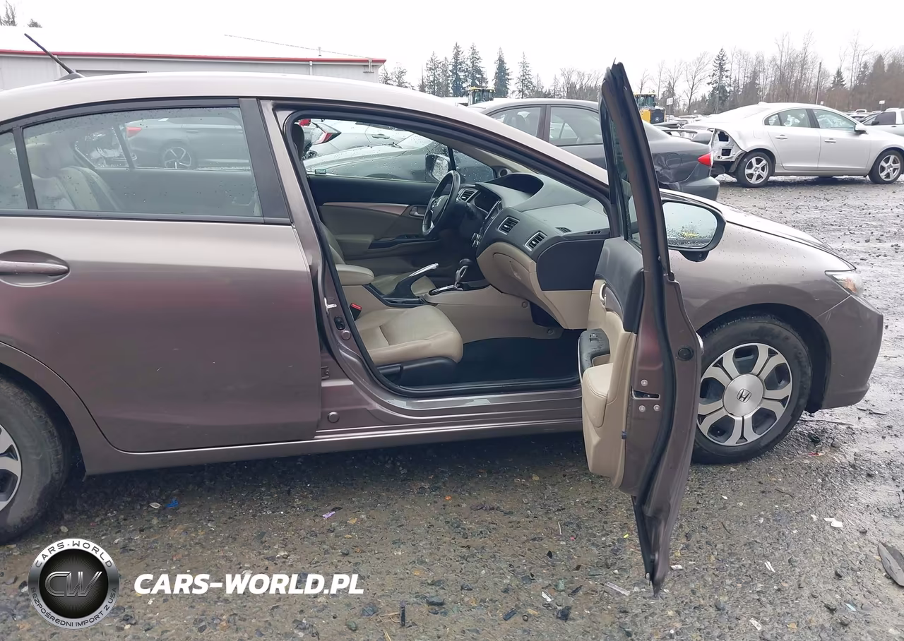 2014 Honda Civic Hybrid VIN:19XFB4F3XEE001314 - 5