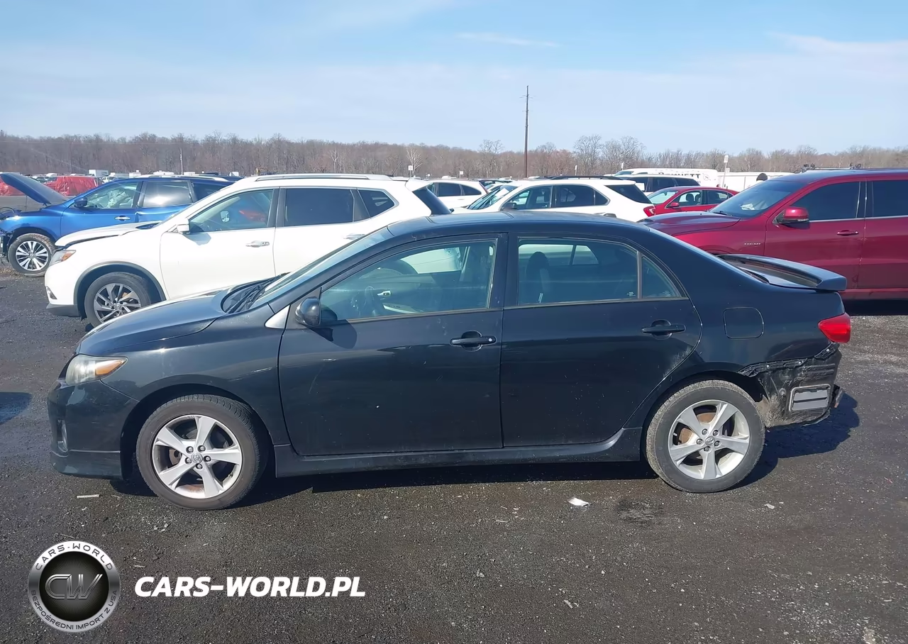 2011 Toyota Corolla S VIN:2T1BU4EE0BC611762 - 14