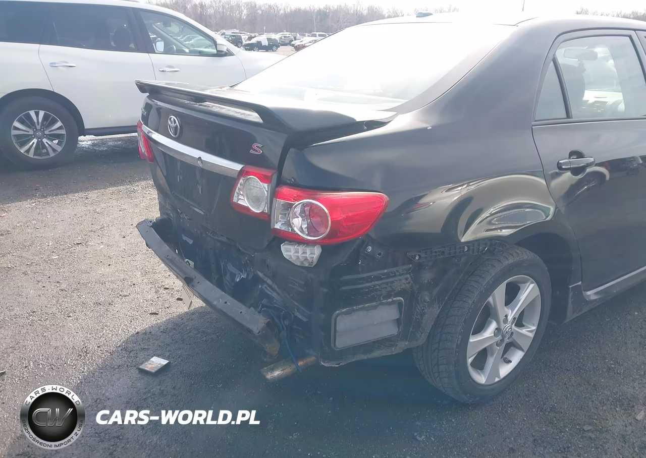 2011 Toyota Corolla S VIN:2T1BU4EE0BC611762 - 6