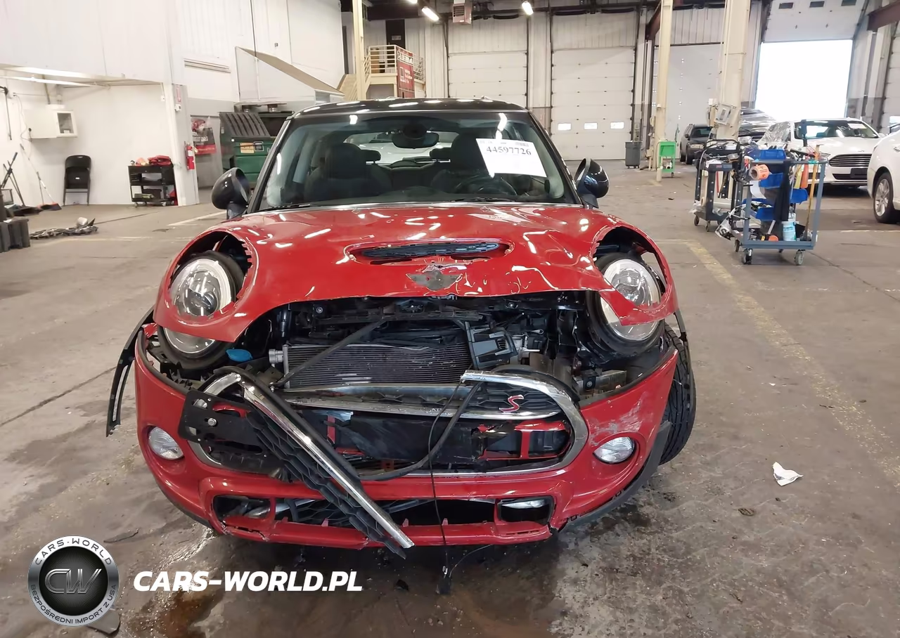 2018 Mini Hardtop Cooper S VIN:WMWXP7C5XJ2C62320 - 13