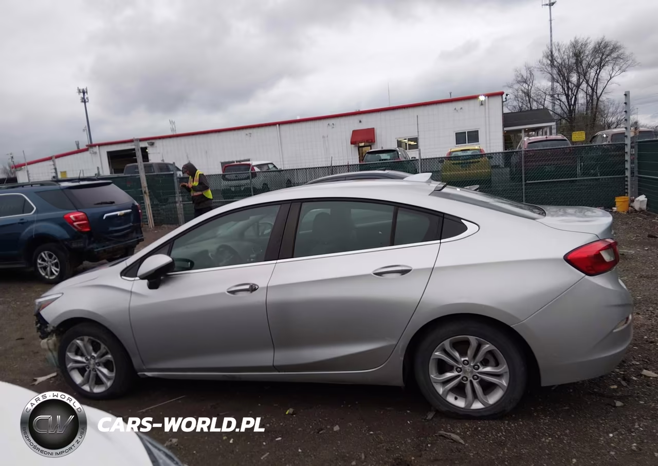 2019 Chevrolet Cruze Lt VIN:1G1BE5SMXK7121631 - 15