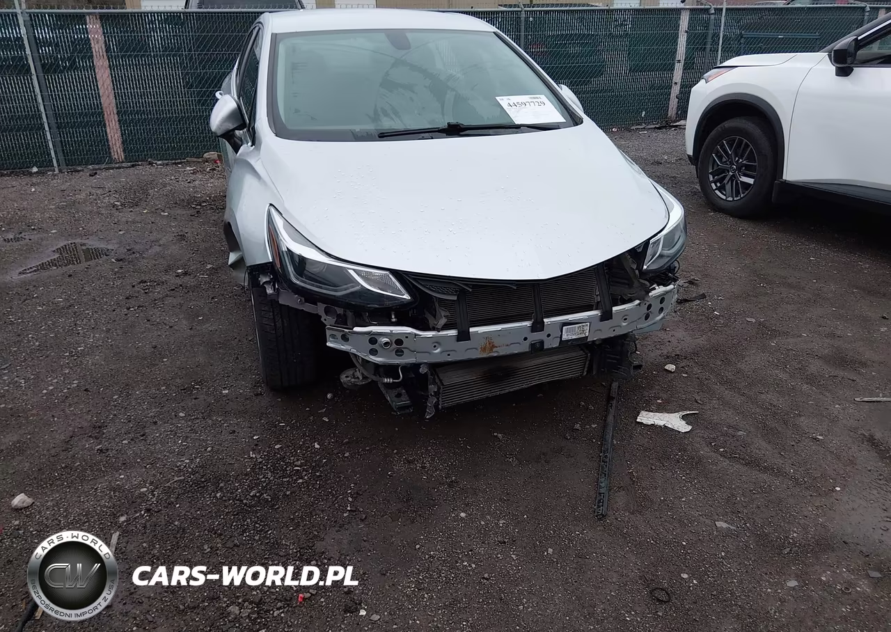 2019 Chevrolet Cruze Lt VIN:1G1BE5SMXK7121631 - 6