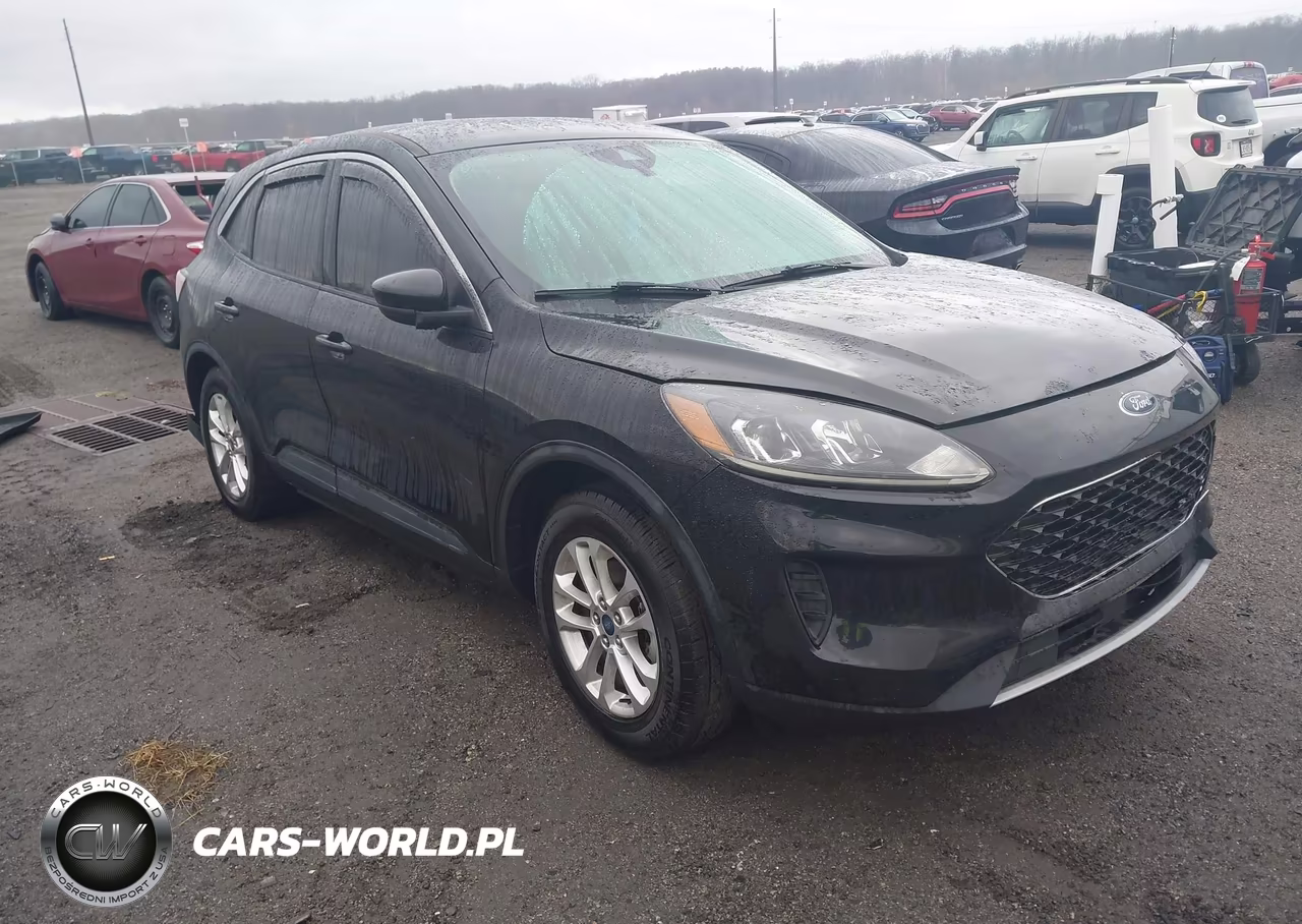 2020 Ford Escape Se