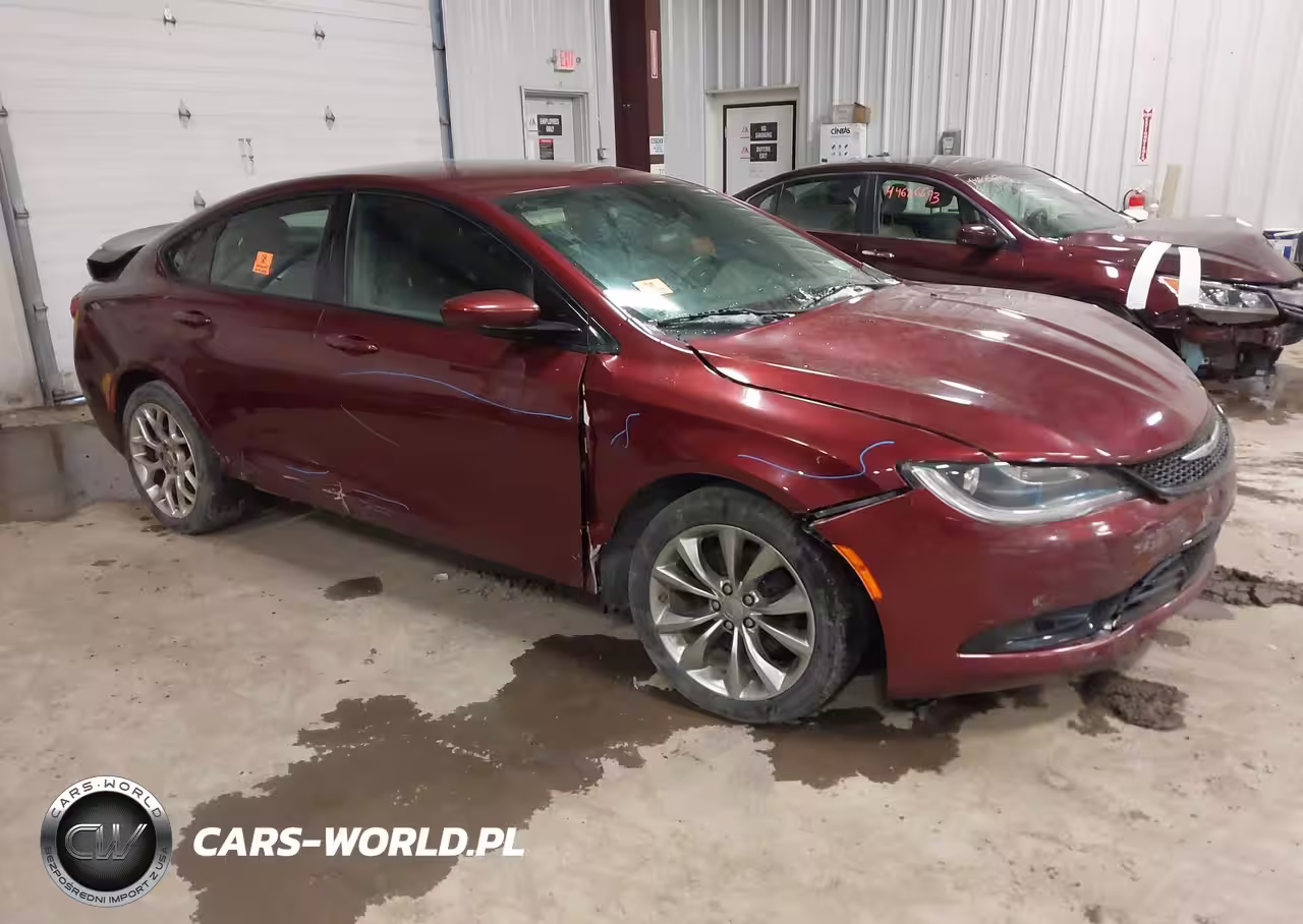 2015 Chrysler 200 S
