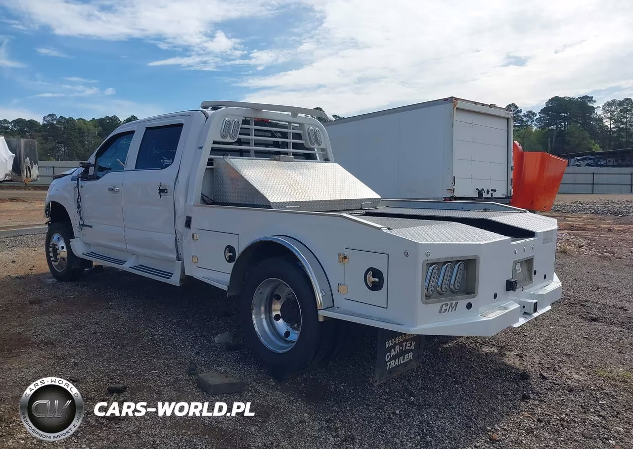 2022 Ford F-450 King Ranch VIN:1FT8W4DT2NEC44434 - 3