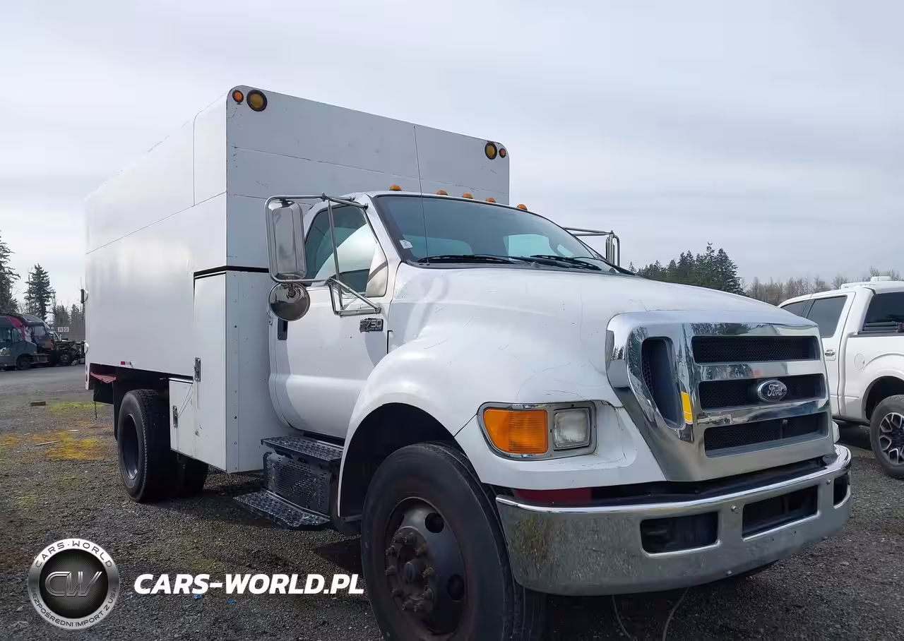 2013 Ford F-750 Xl-Xlt