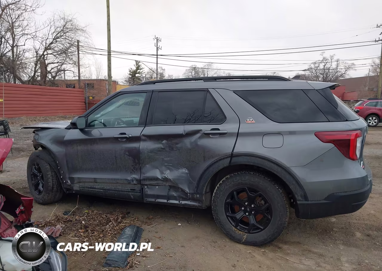 2023 Ford Explorer Timberline VIN:1FMSK8JH1PGB88675 - 13