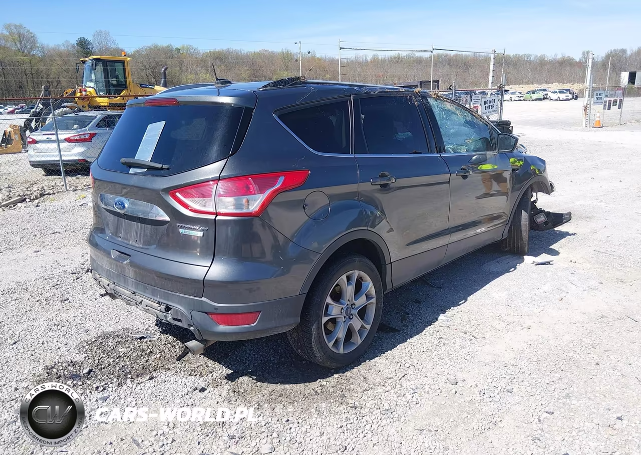 2015 Ford Escape Titanium VIN:1FMCU0JX0FUC03254 - 4