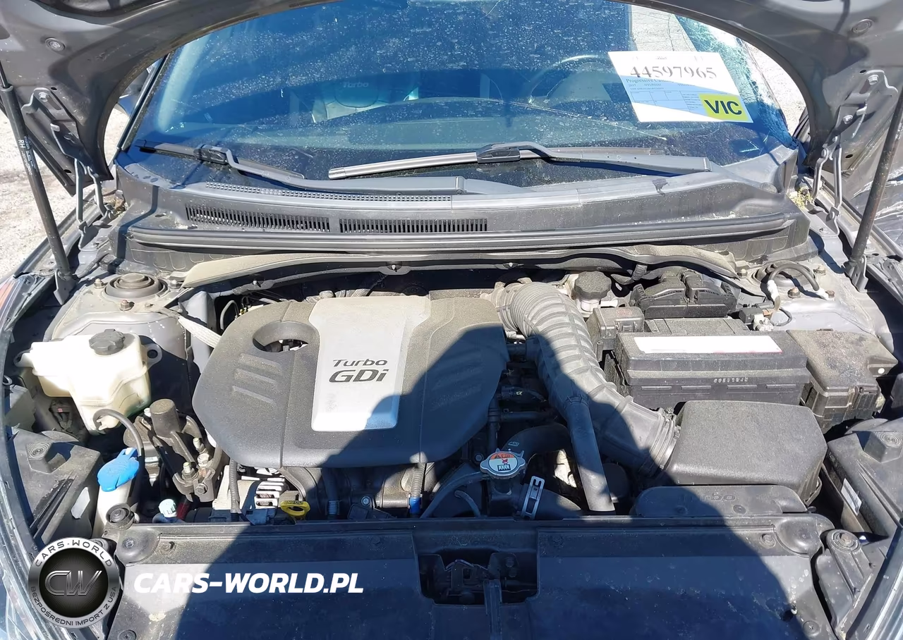 2015 Hyundai Veloster Turbo VIN:KMHTC6AE4FU243079 - 10