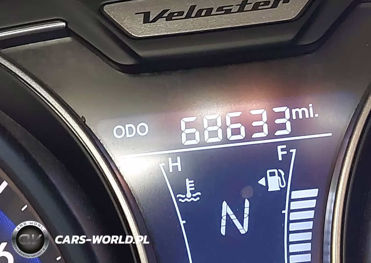 2015 Hyundai Veloster Turbo VIN:KMHTC6AE4FU243079 - 15