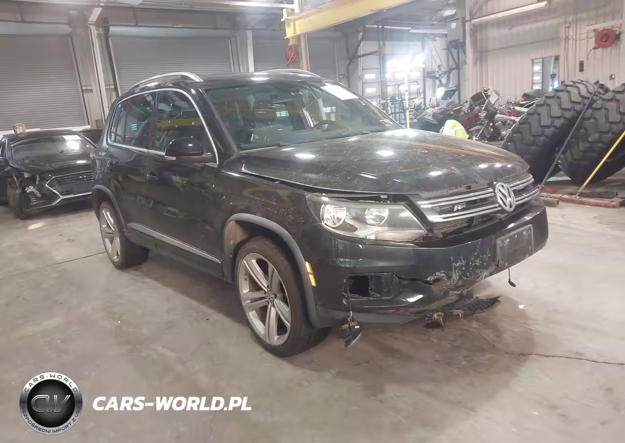 2016 Volkswagen Tiguan R-Line