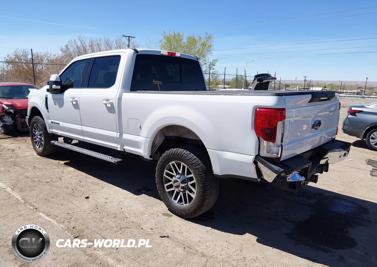 2017 Ford F-350 Lariat VIN:1FT8W3BT1HEF16232 - 3