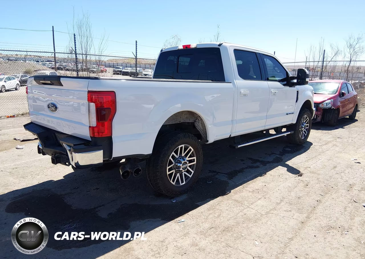 2017 Ford F-350 Lariat VIN:1FT8W3BT1HEF16232 - 4