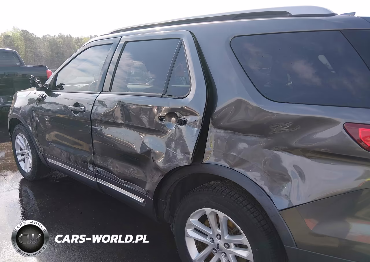 2016 Ford Explorer Xlt VIN:1FM5K7D84GGA50034 - 6
