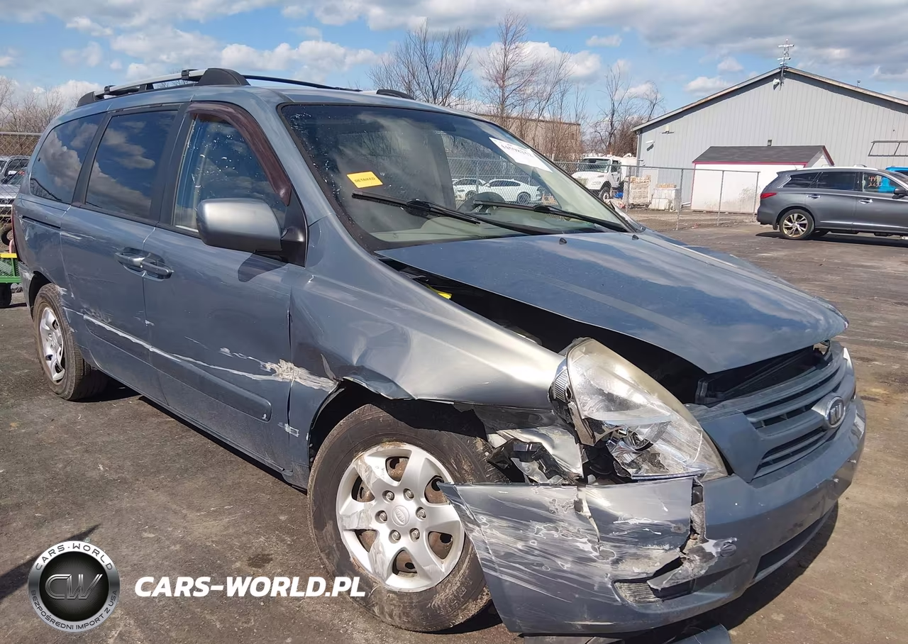 2008 Kia Sedona Lx