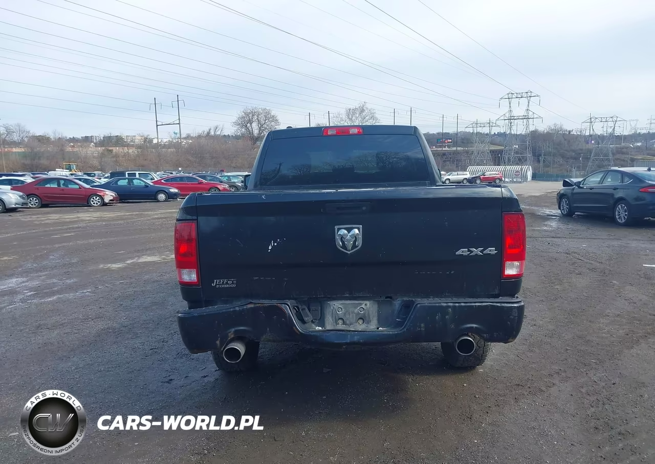 2017 Ram 1500 Express 4X4 6'4 Box VIN:1C6RR7FT3HS760308 - 17