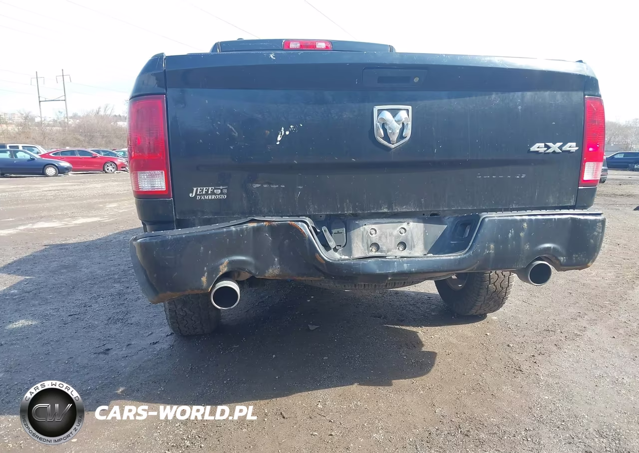 2017 Ram 1500 Express 4X4 6'4 Box VIN:1C6RR7FT3HS760308 - 18