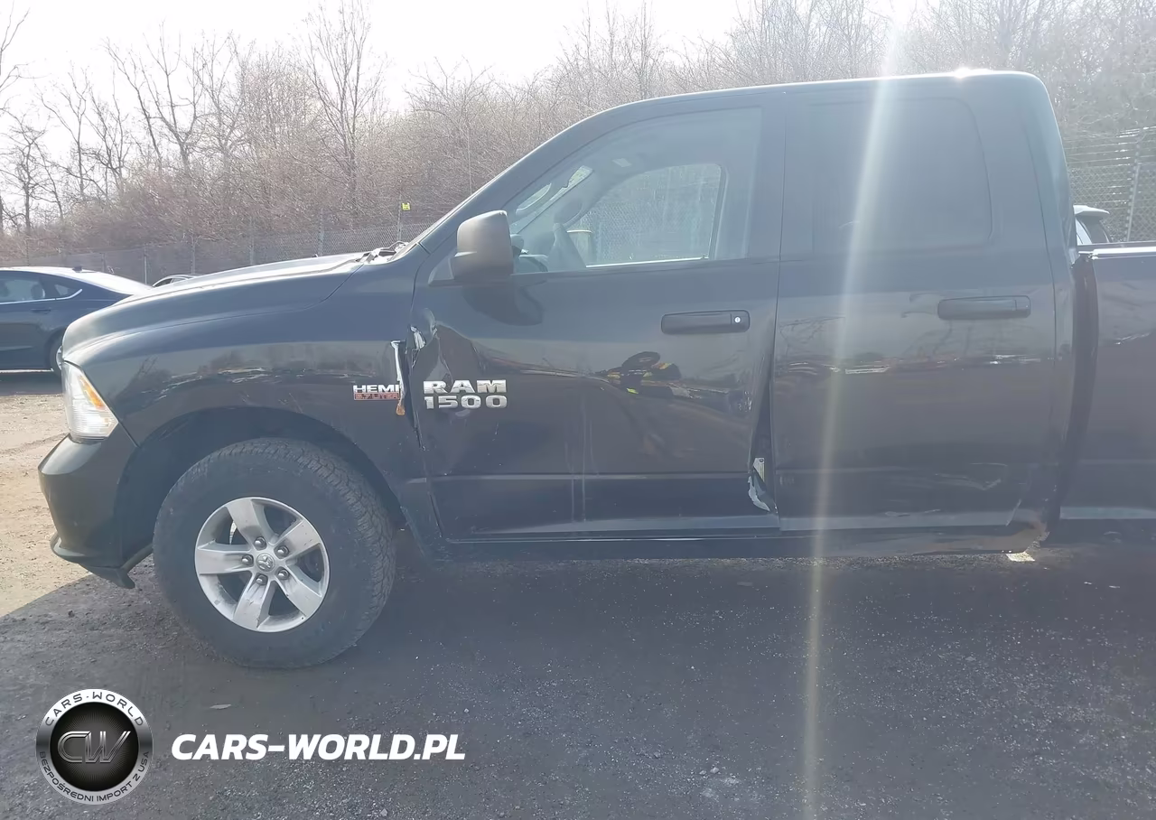 2017 Ram 1500 Express 4X4 6'4 Box VIN:1C6RR7FT3HS760308 - 6
