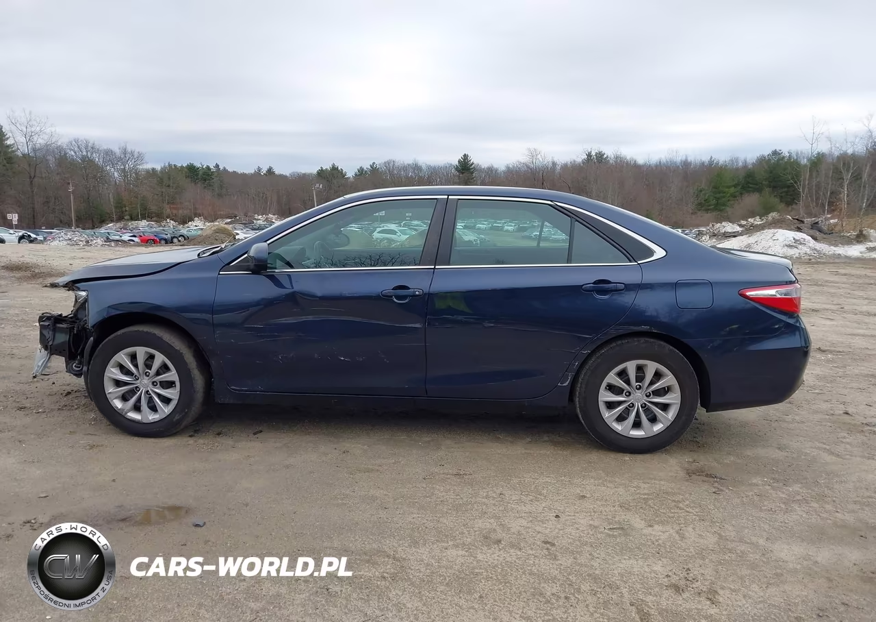 2017 Toyota Camry Le VIN:4T1BF1FK9HU665422 - 15