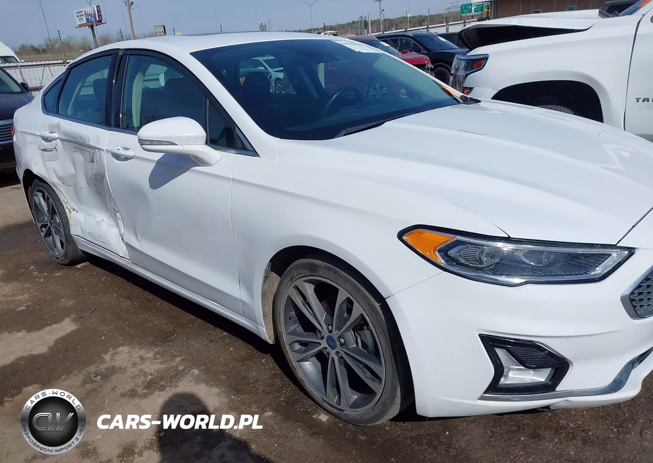 2020 Ford Fusion Titanium VIN:3FA6P0D93LR116964 - 13