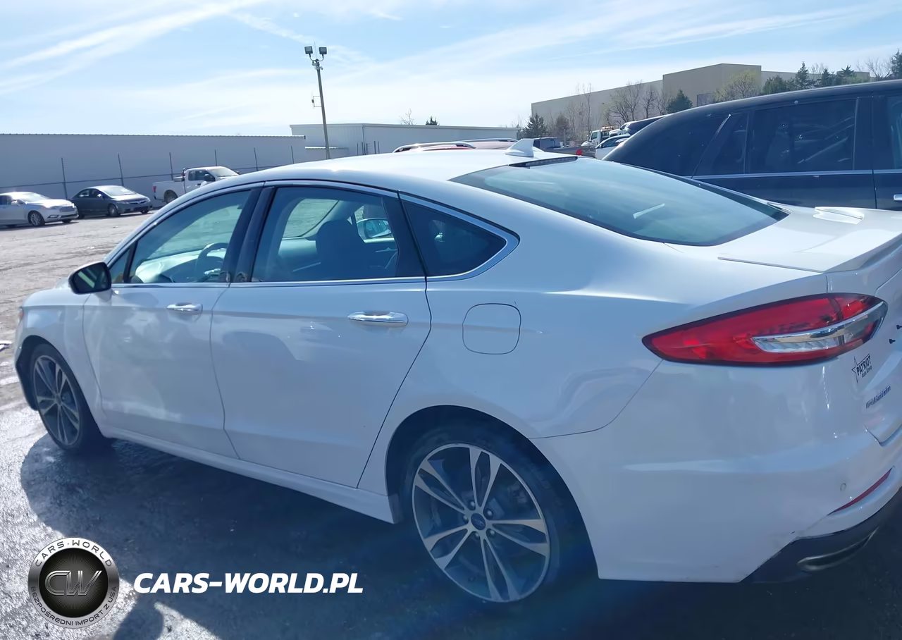2020 Ford Fusion Titanium VIN:3FA6P0D93LR116964 - 14
