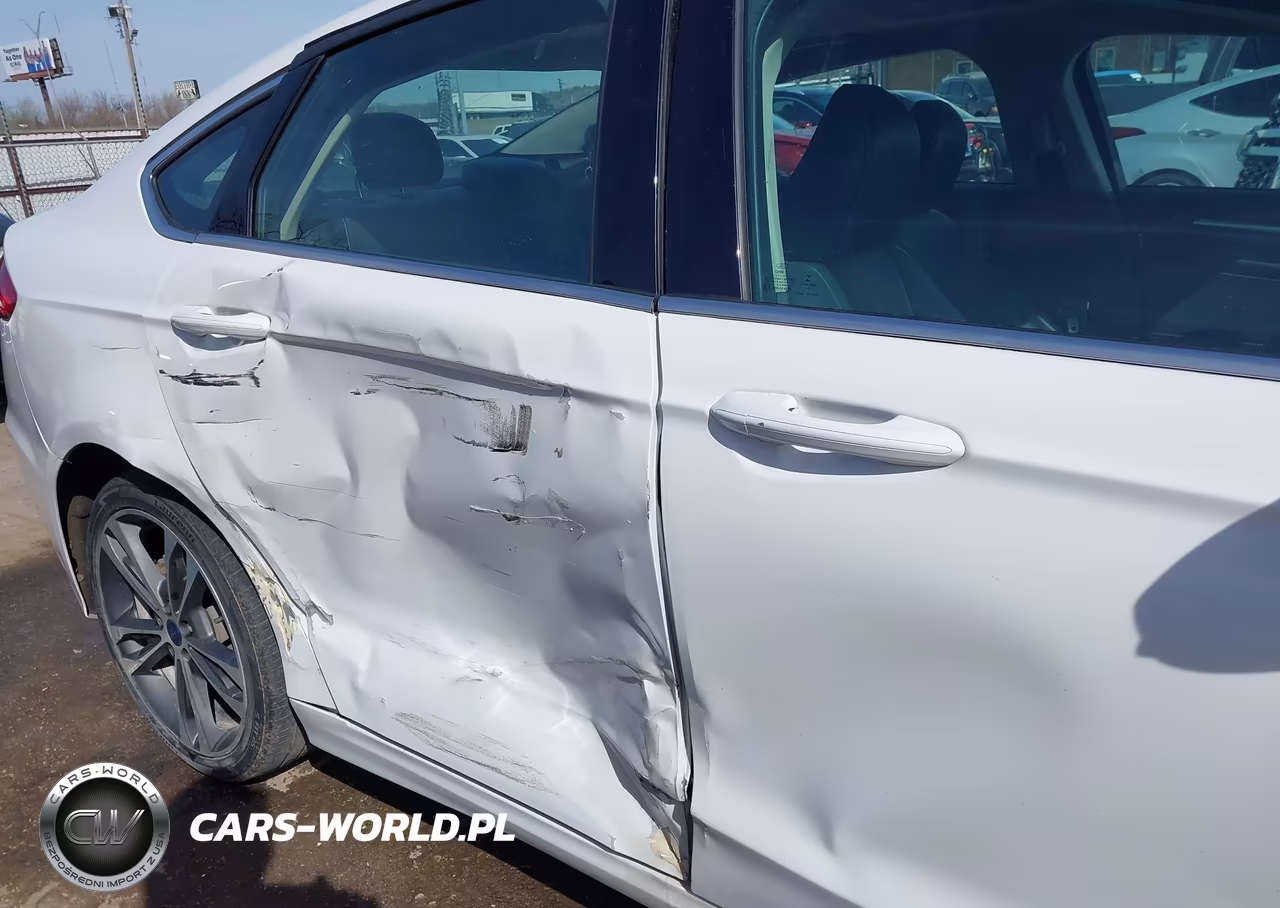 2020 Ford Fusion Titanium VIN:3FA6P0D93LR116964 - 6
