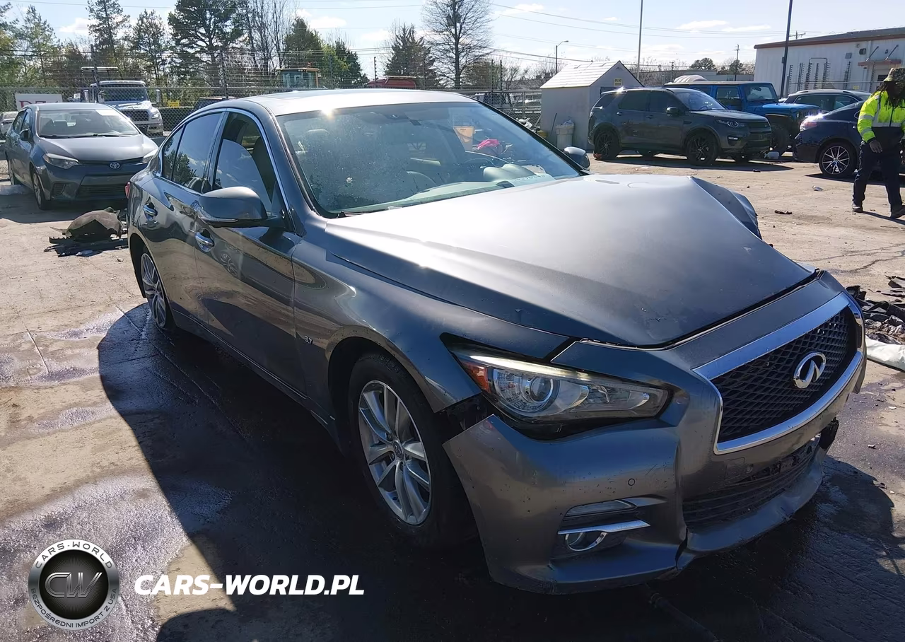2015 Infiniti Q50 Base