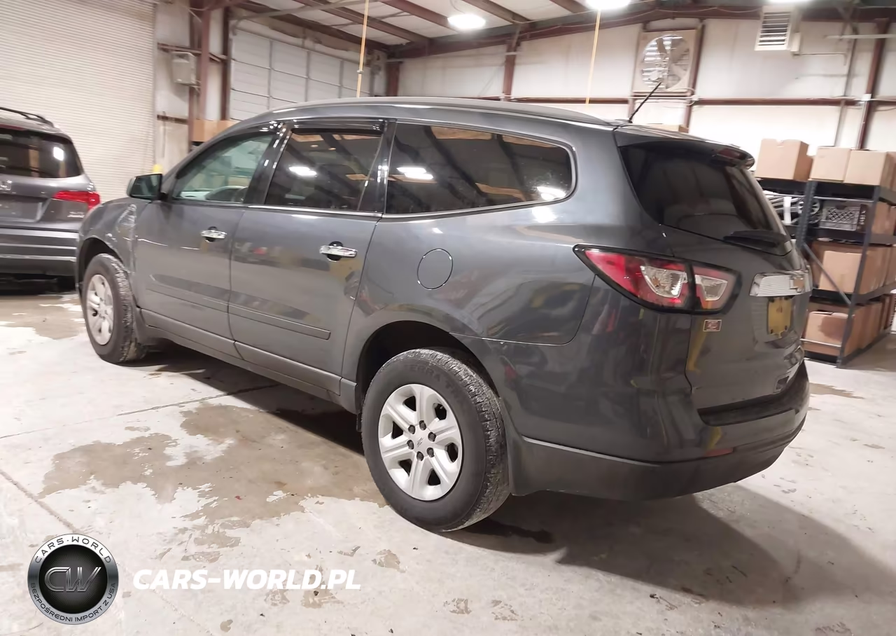 2013 Chevrolet Traverse Ls VIN:1GNKRFED1DJ260010 - 3