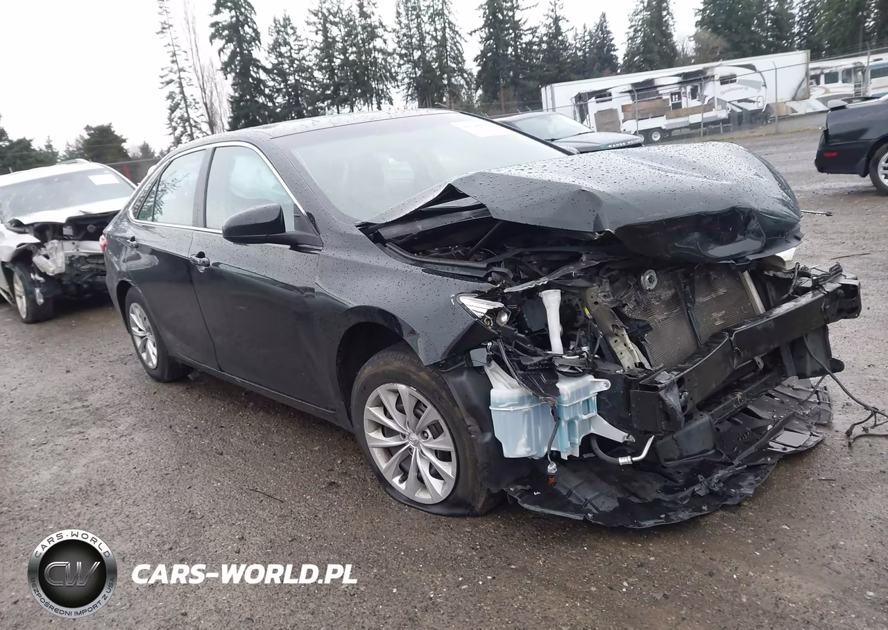 2017 Toyota Camry Le