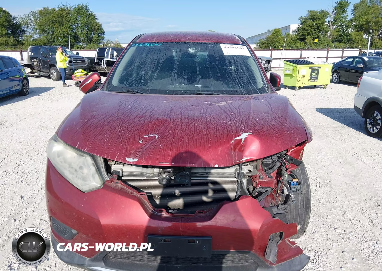 2015 Nissan Rogue S VIN:KNMAT2MV8FP527121 - 13